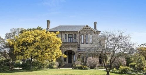 中国土豪秀翻全球 怒砸3个亿,圆梦澳洲还登上了澳媒